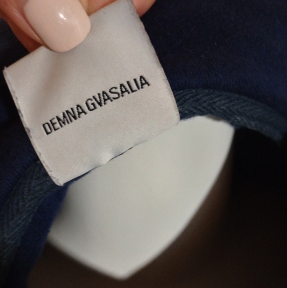 VETEMENTS NAVY HOODIE - Picture 13 of 13